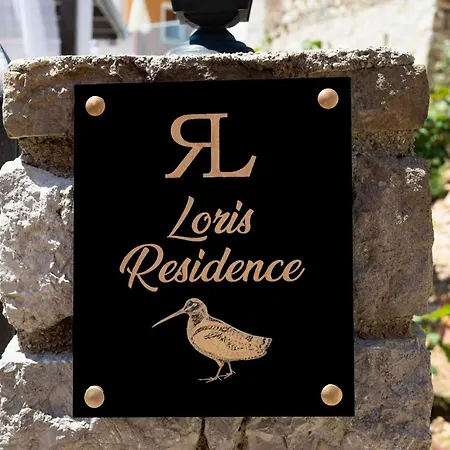 Loris * Lákones